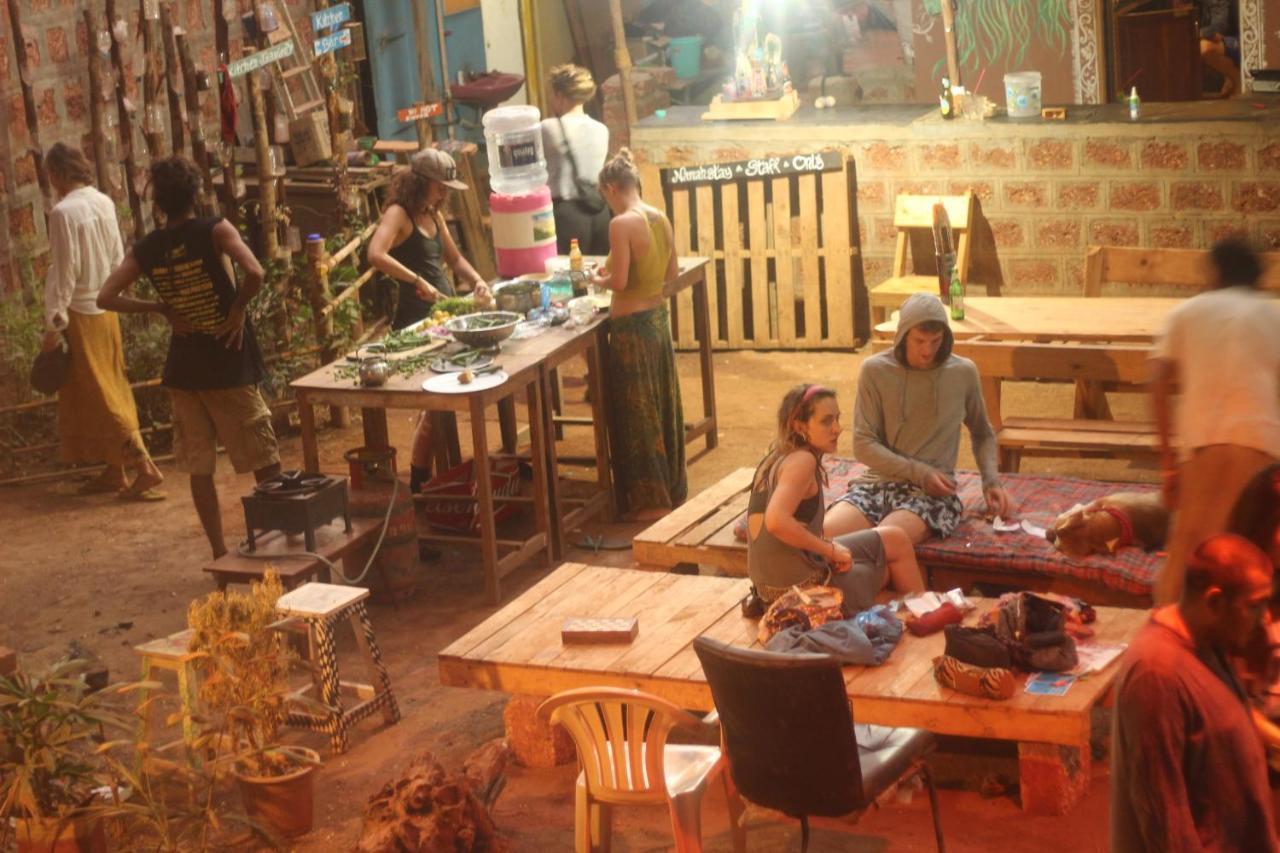 Namahstay Eco Hostel & Coworking & Art Community Space Arambol Extérieur photo
