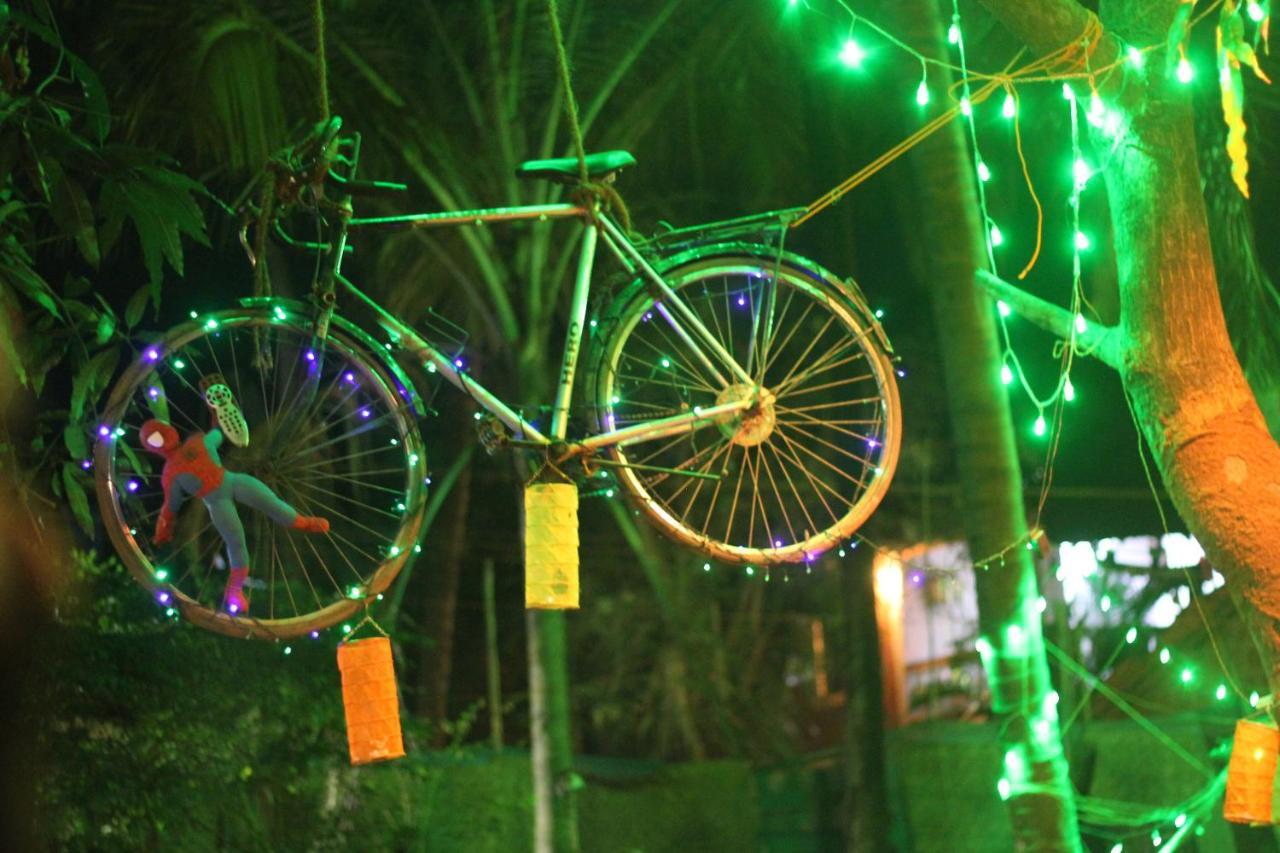 Namahstay Eco Hostel & Coworking & Art Community Space Arambol Extérieur photo