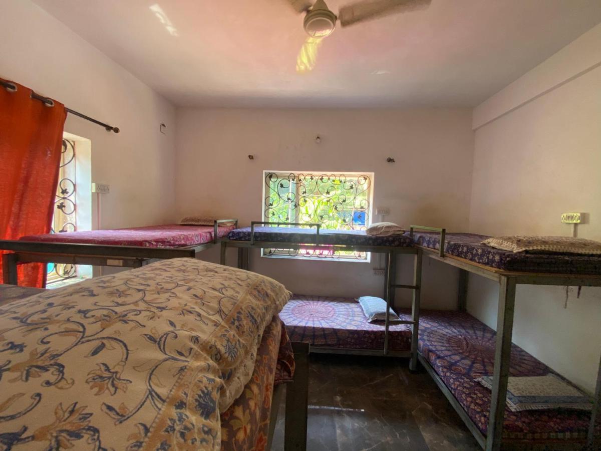 Namahstay Eco Hostel & Coworking & Art Community Space Arambol Extérieur photo
