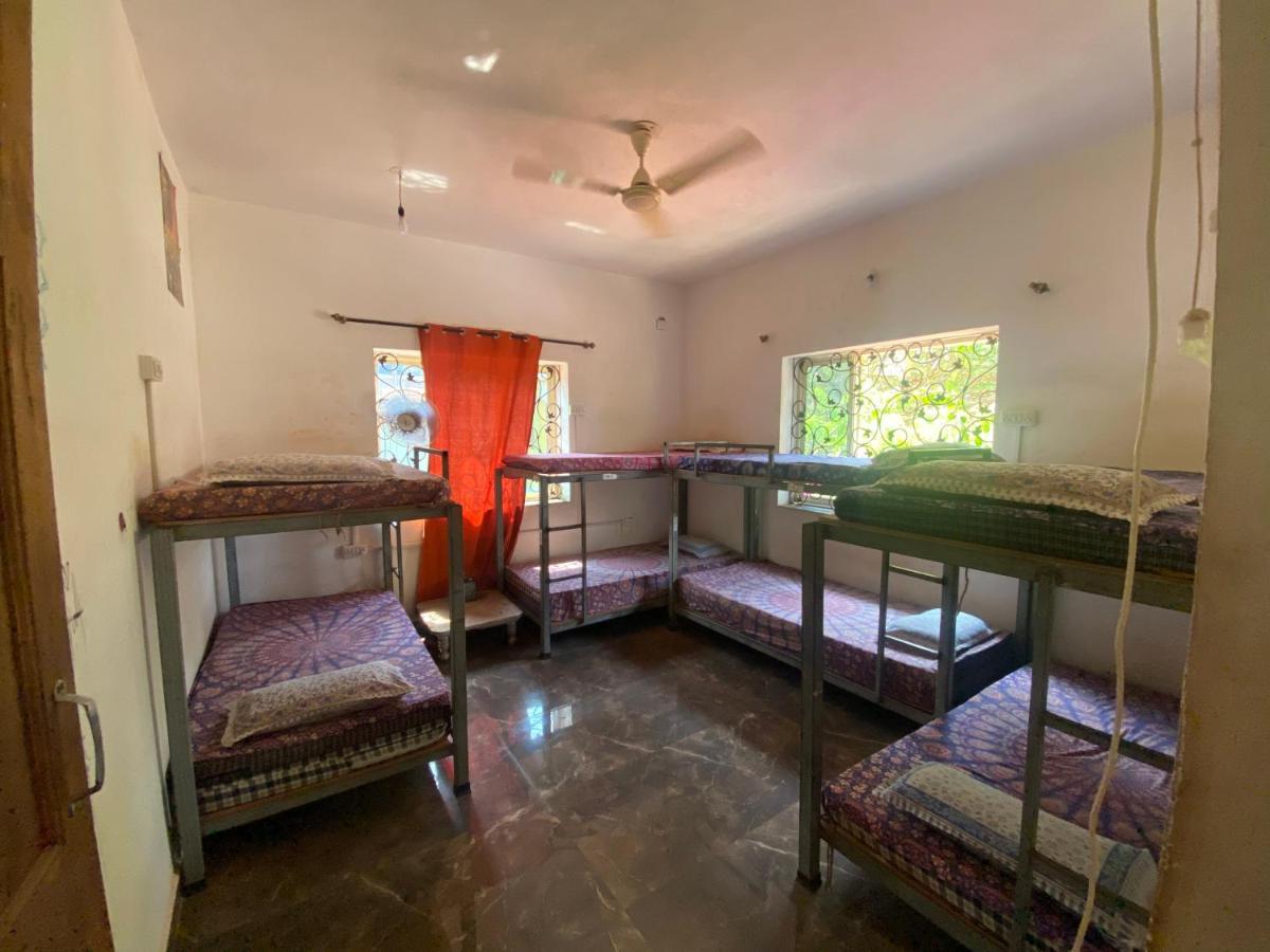 Namahstay Eco Hostel & Coworking & Art Community Space Arambol Extérieur photo