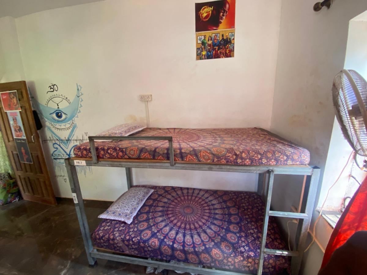 Namahstay Eco Hostel & Coworking & Art Community Space Arambol Extérieur photo